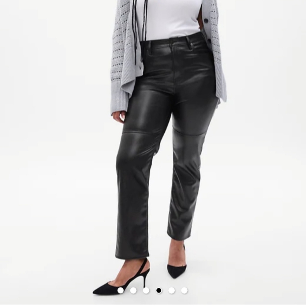 GAP 12 Short High Rise Vegan Leather Cheeky Straight Pants